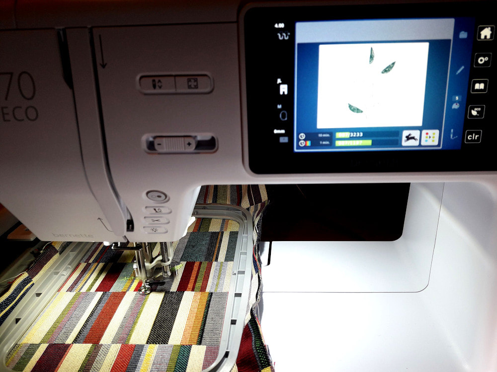 Bernette B70 DECO Affordable Embroidery Machine Thread Bundle – Top Notch  Sew & Vac