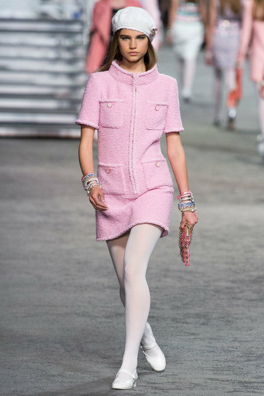 ELENPRIV pink Chanel style tweed jacket {Choose size} Fashion royalty FR:16  Sybarite Tonner PashaPasha Tender Creation Tulabelle dolls – ELENPRIV doll  fashions