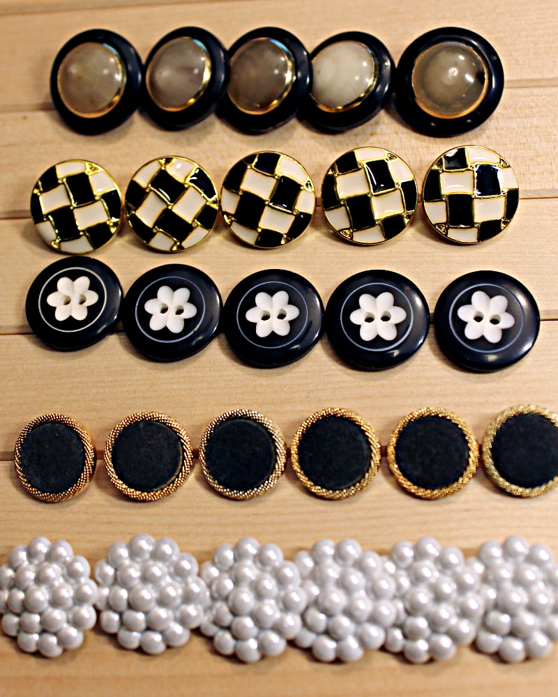 vintage chanel buttons gold